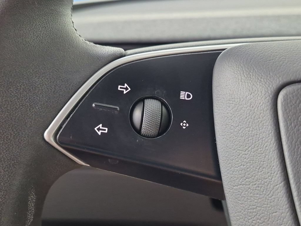 Used 2025 Tesla Model 3 RWD image 19