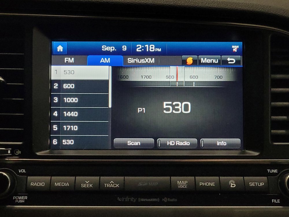Used 2018 Hyundai Elantra Limited w/ Limited Ultimate Package 02 FWD image 25