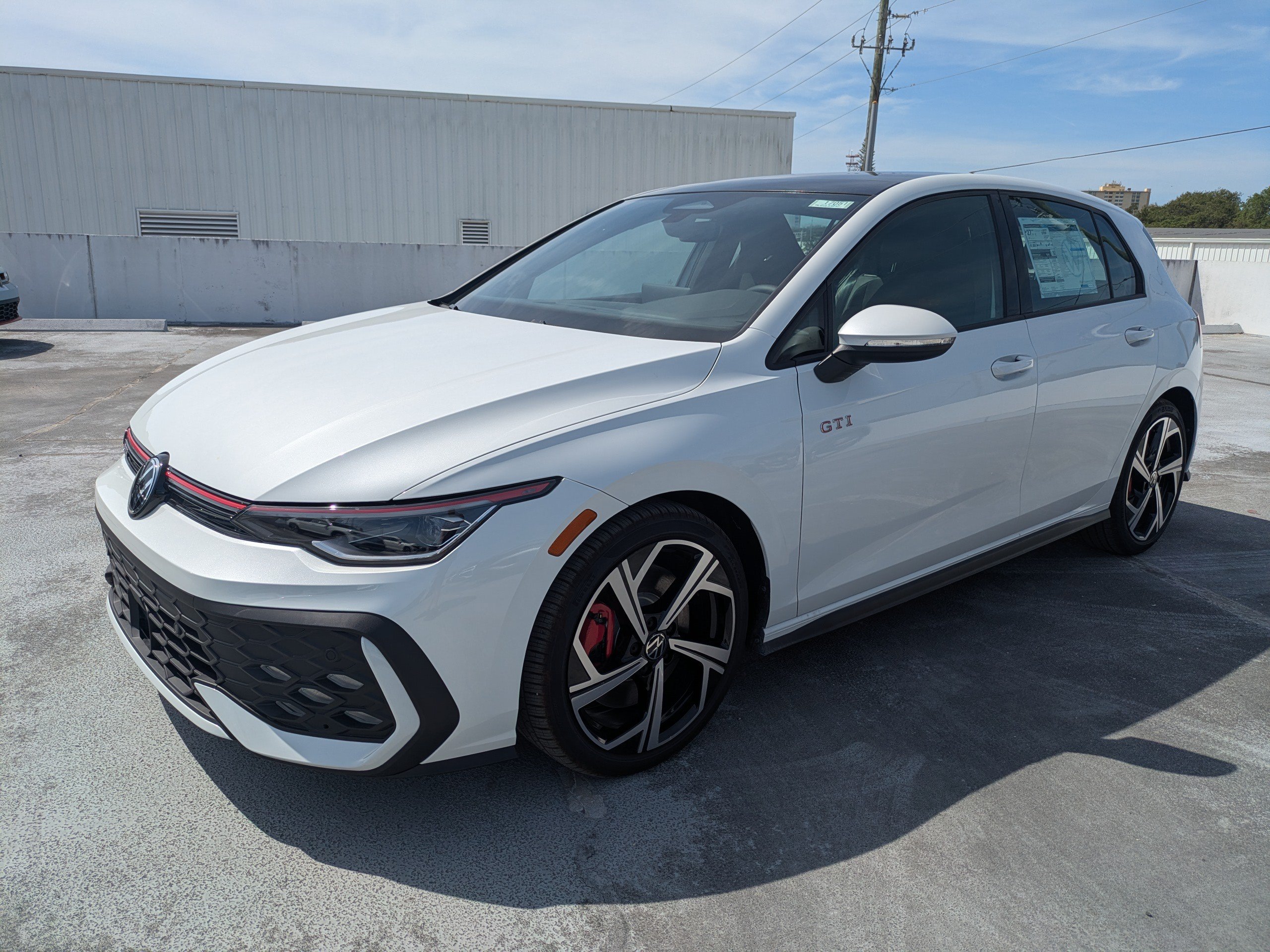 New 2026 Volkswagen GTI SE FWD image 8