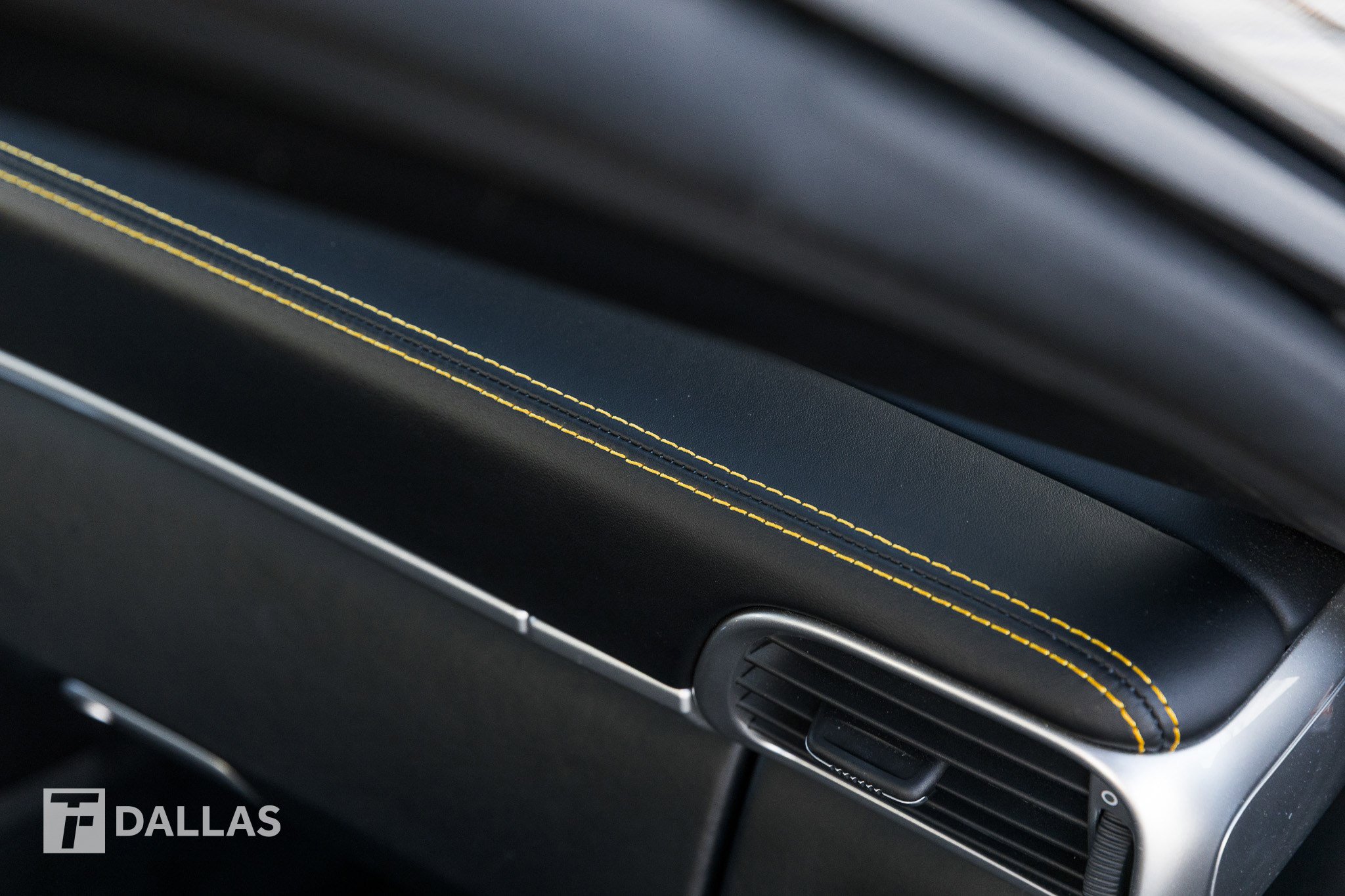 Used 2012 Porsche 911 Turbo S image 34