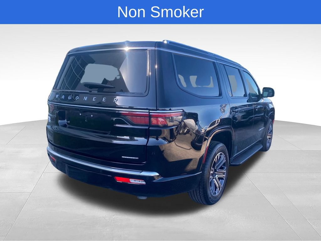 Used 2024 Jeep Wagoneer Series II w/ Flexible Seating Group RWD image 10