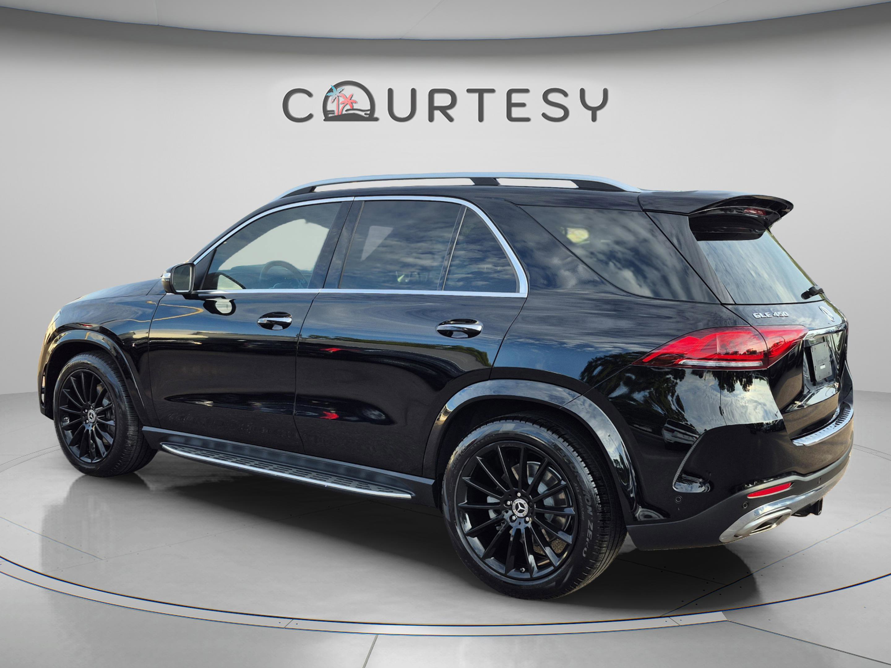 Used 2022 Mercedes-Benz GLE 450 4MATIC image 5
