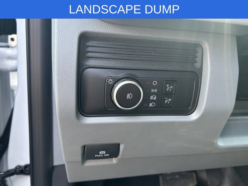 New 2026 Ford F550 4x4 Crew Cab image 13
