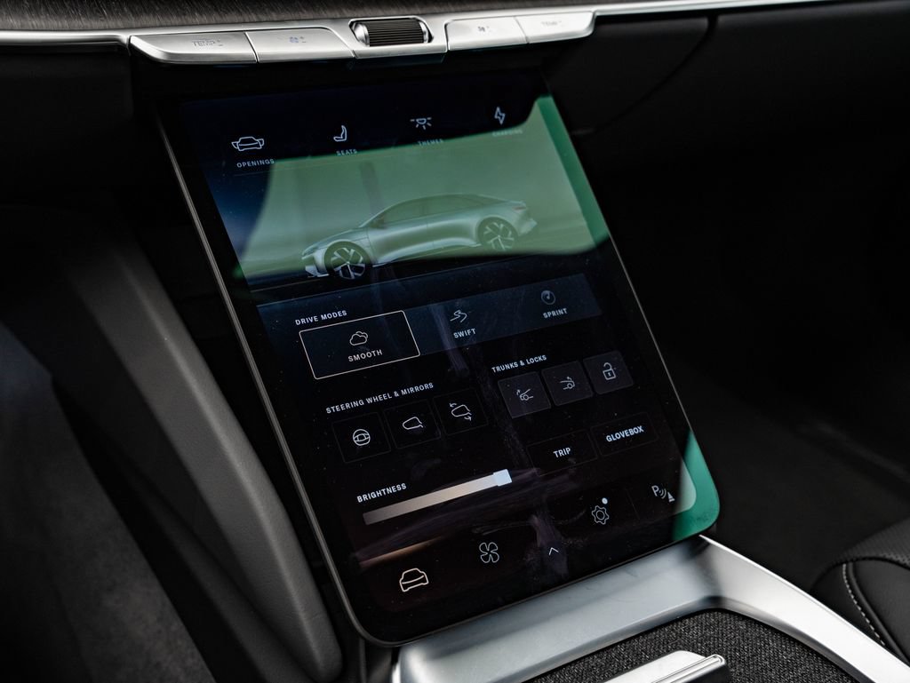 Used 2024 Lucid Air Pure RWD image 36