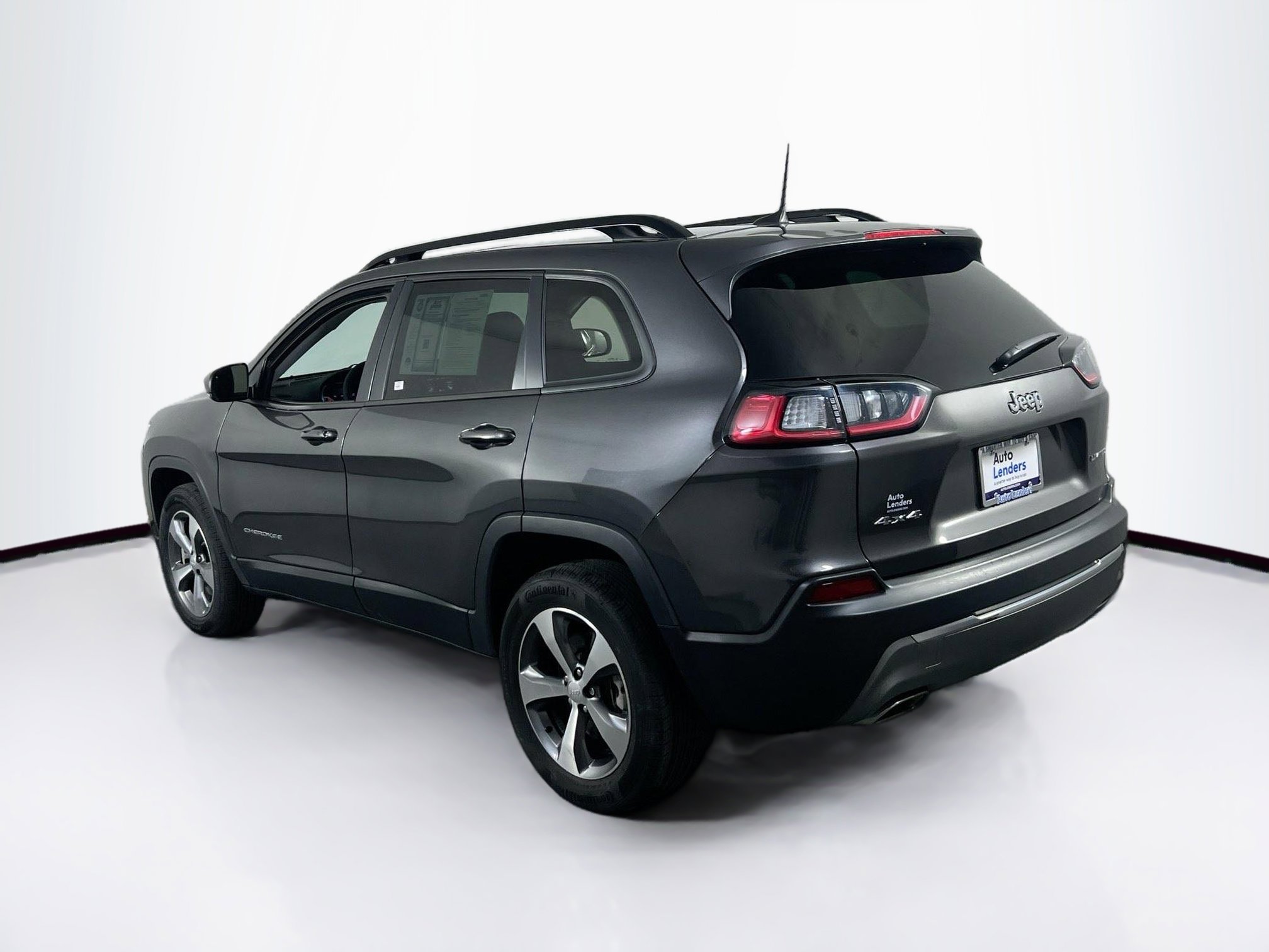 Used 2022 Jeep Cherokee Limited AWD/4WD image 7