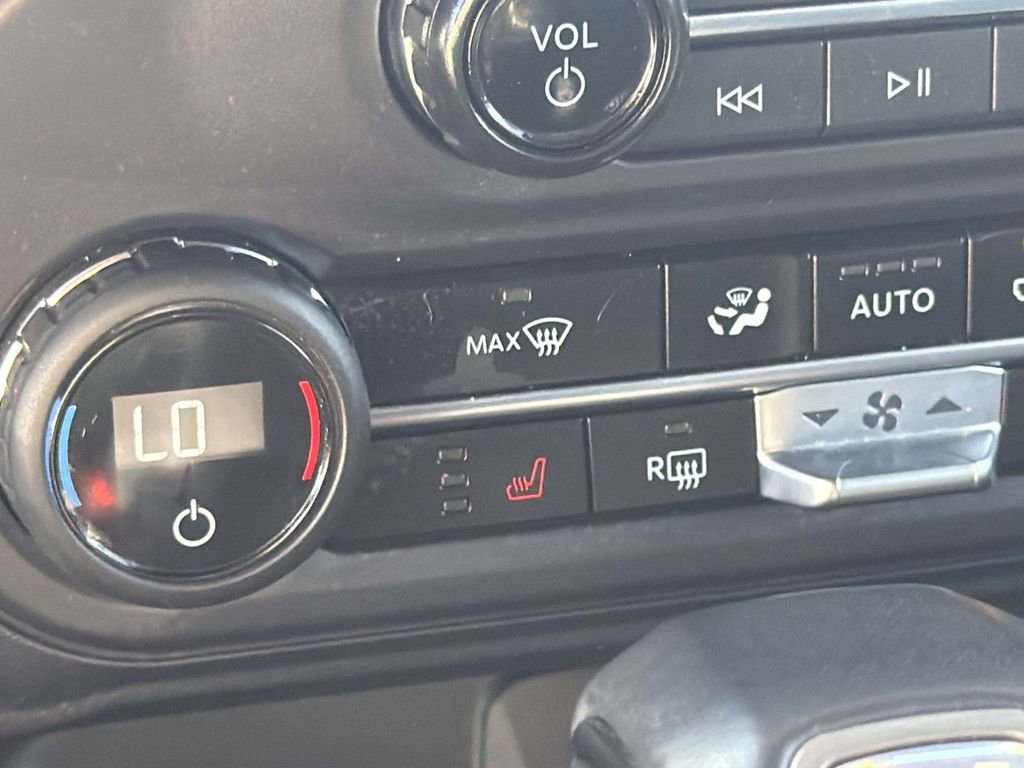 Certified 2024 Ford Bronco Heritage Edition image 16