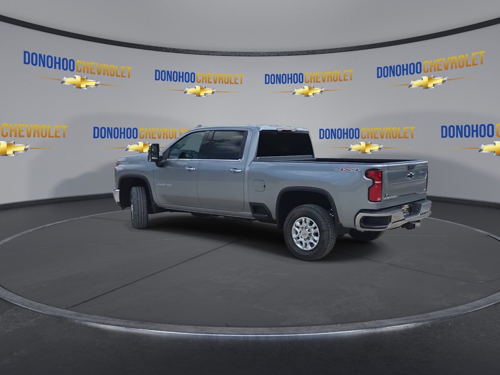 New 2026 Chevrolet Silverado 2500 LTZ w/ LTZ Convenience Package AWD/4WD image 9