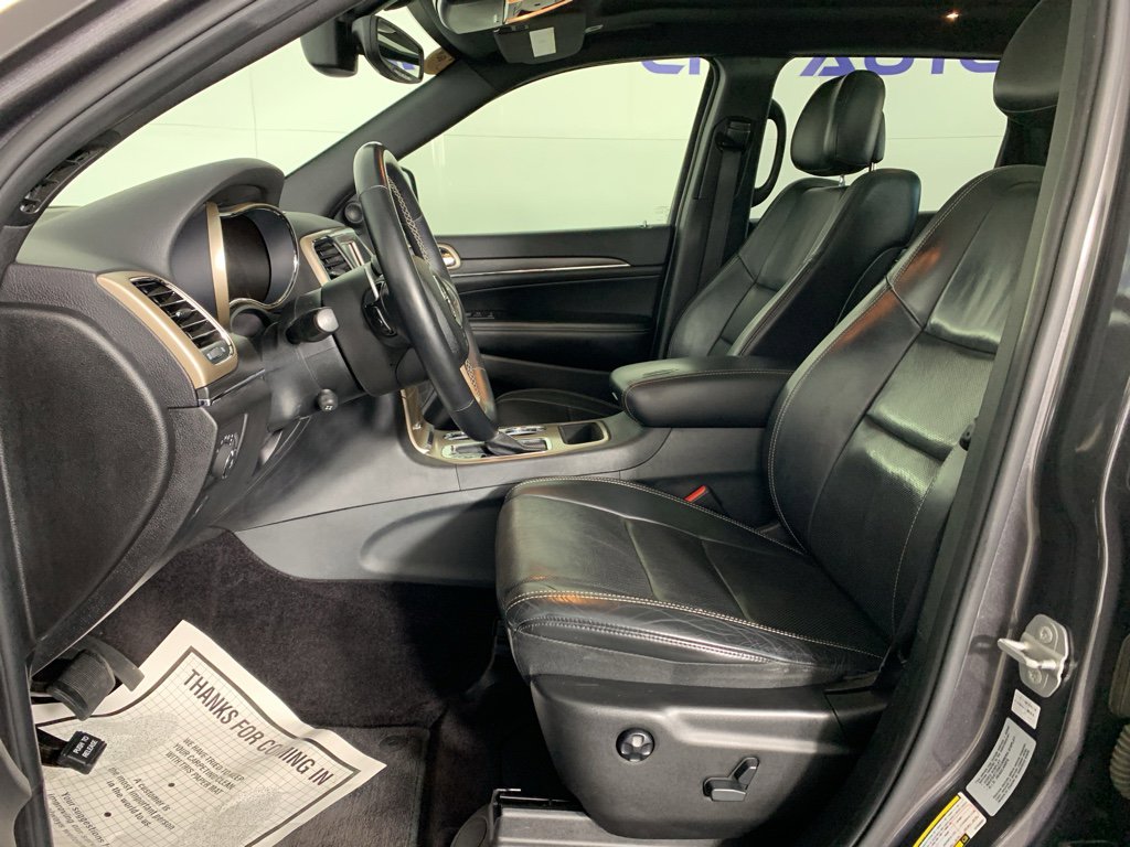 Used 2017 Jeep Grand Cherokee Limited w/ Luxury Group II image 16