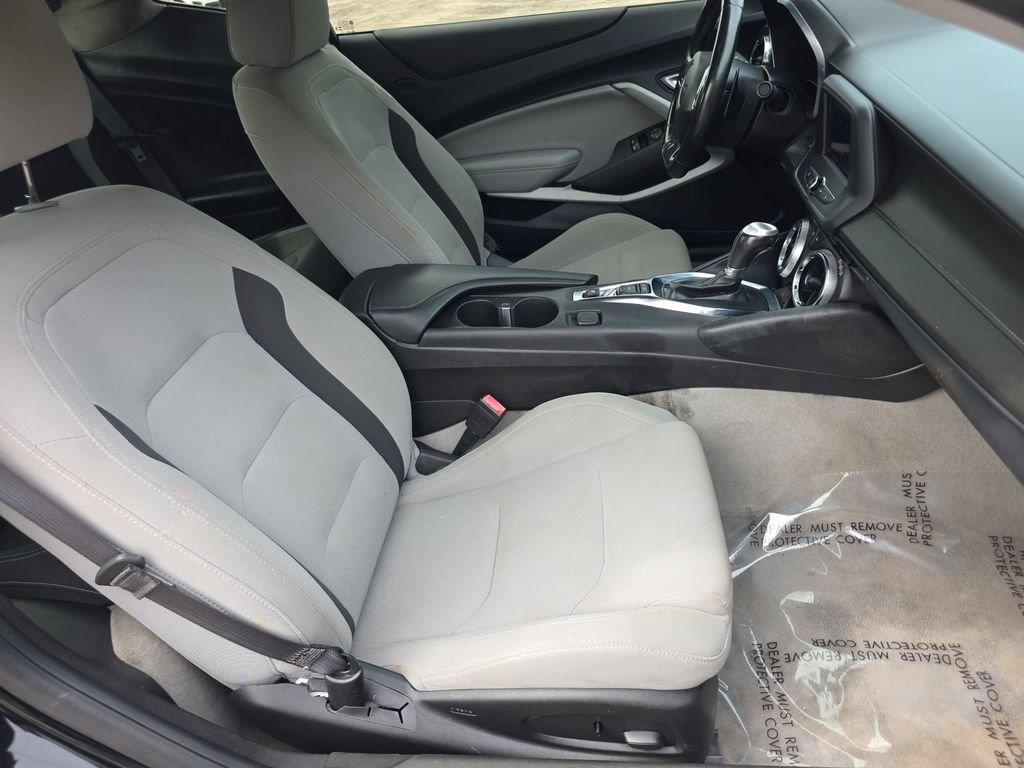 Used 2023 Chevrolet Camaro LT RWD image 14