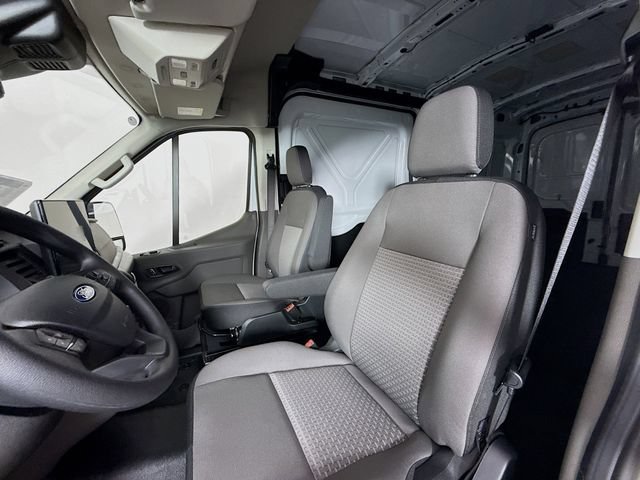 New 2026 Ford Transit 250 148 Medium Roof Extended AWD image 19