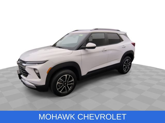 Certified 2025 Chevrolet TrailBlazer LT w/ Convenience Package AWD/4WD image 4