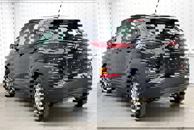 Used 2021 Hyundai Kona SE image 11