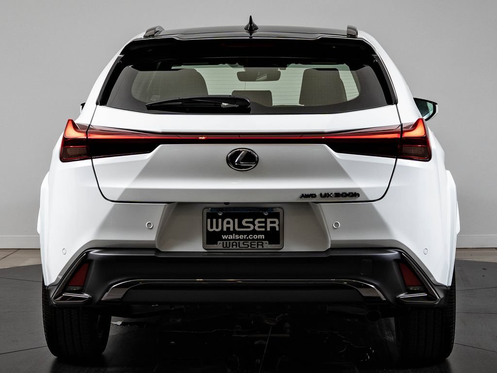 New 2026 Lexus UX 300h AWD image 7