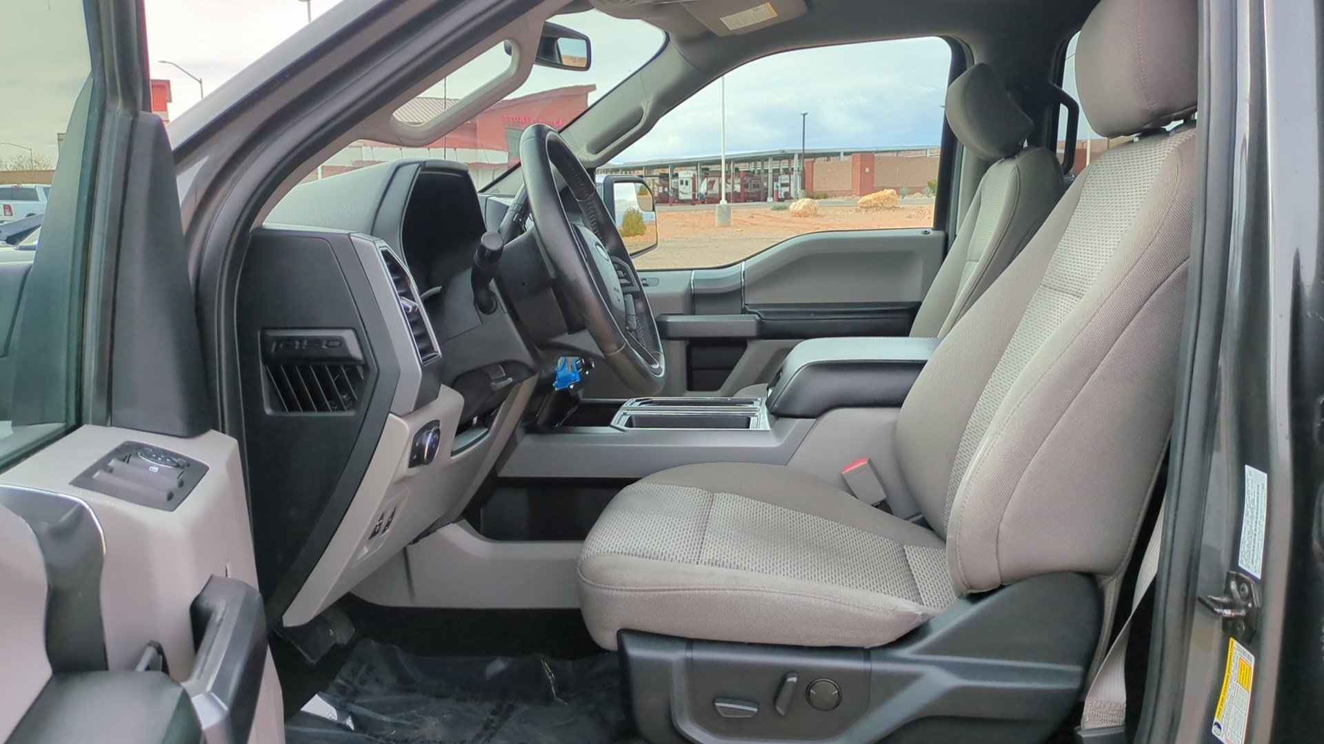 Used 2019 Ford F150 XLT w/ Equipment Group 302A Luxury image 15