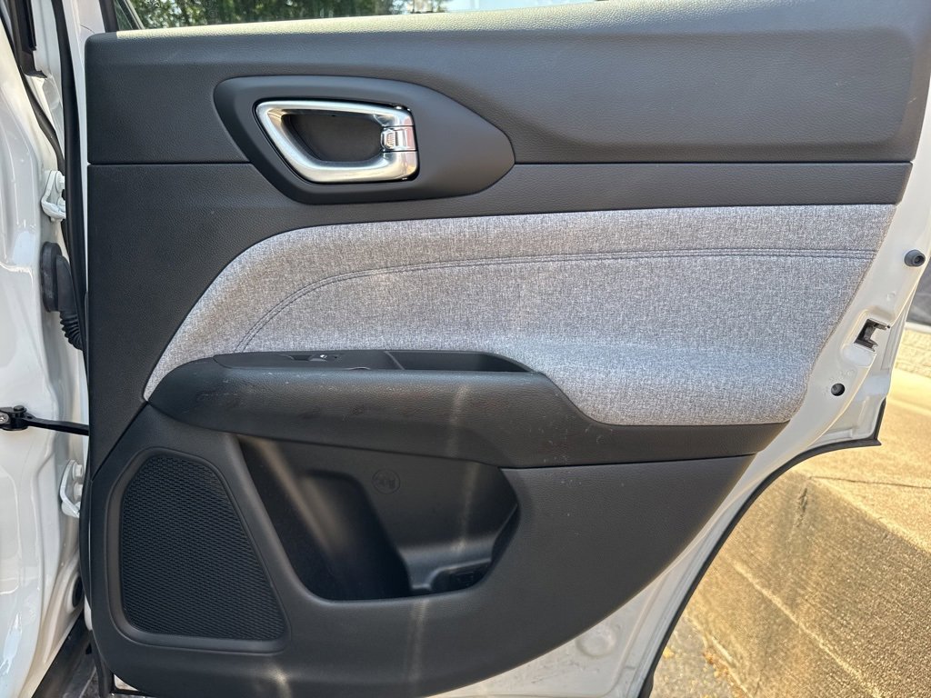 Used 2022 Jeep Compass Latitude image 55