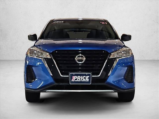 Used 2021 Nissan Kicks S FWD image 2