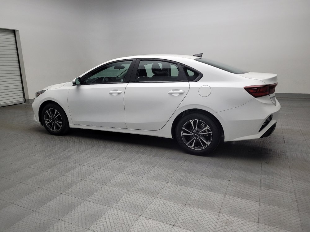 Used 2024 Kia Forte LXS image 3