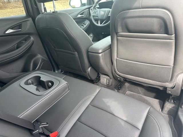 Used 2025 Buick Encore GX Avenir w/ Avenir Technology Package AWD/4WD image 47