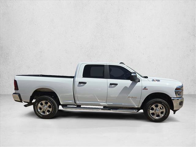 Used 2025 RAM 2500 Big Horn AWD/4WD image 4