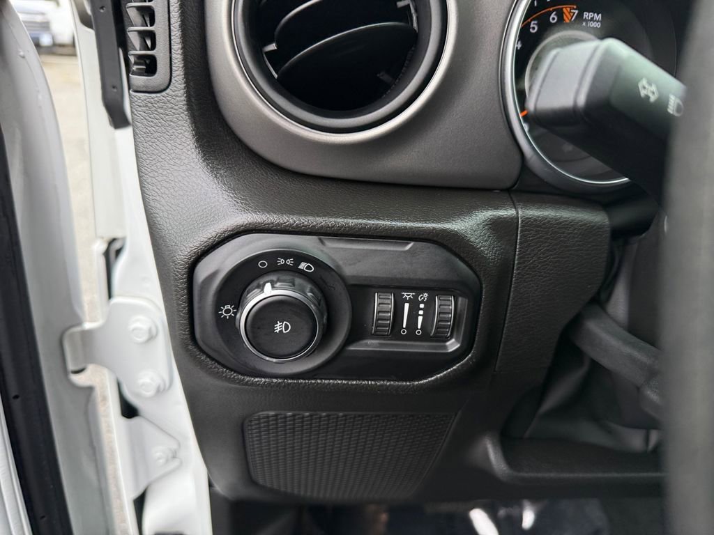 Used 2022 Jeep Wrangler Unlimited Sport image 17