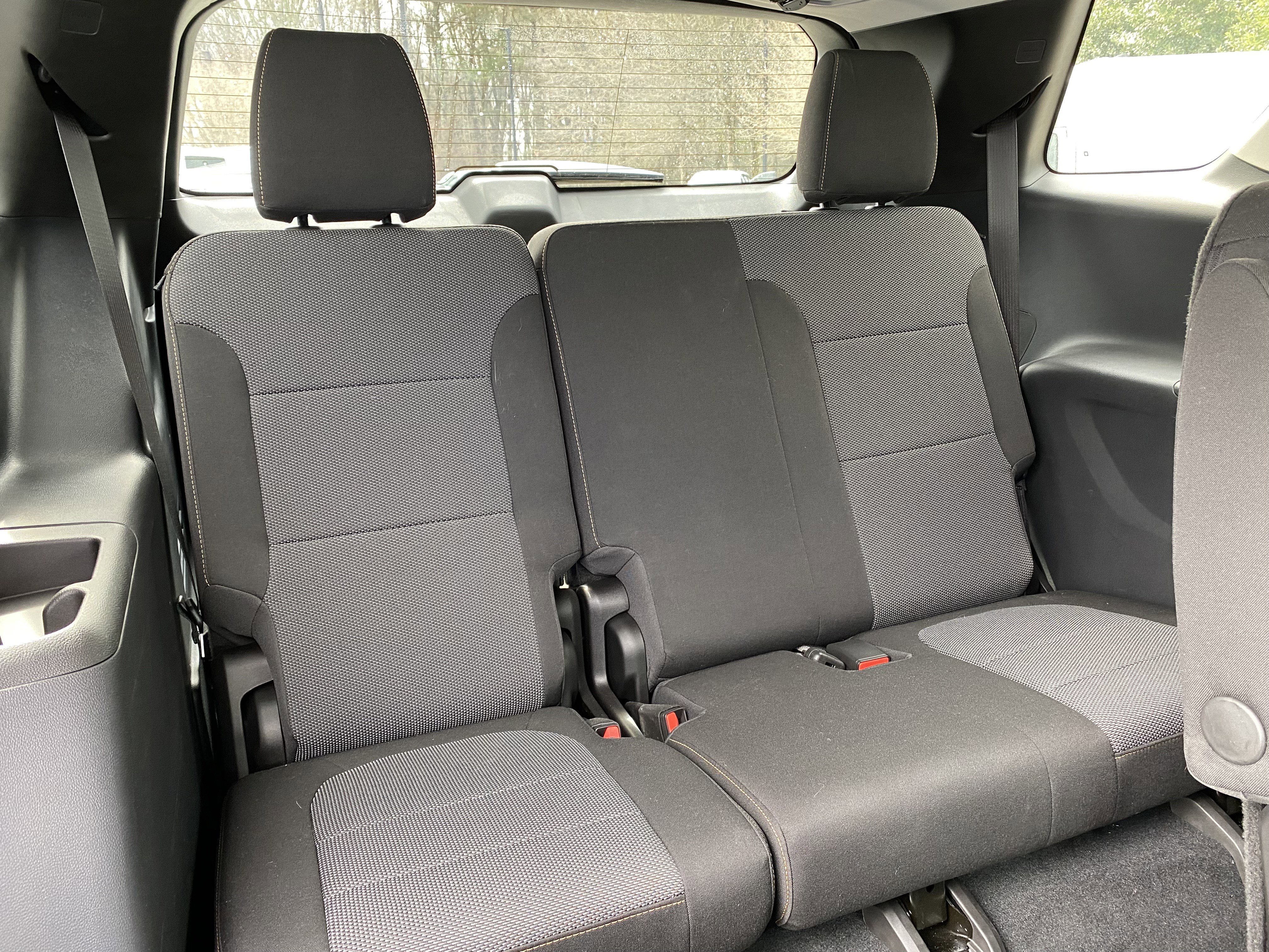 Used 2021 Chevrolet Traverse LT image 37