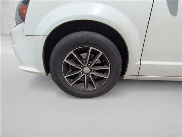 Used 2019 Dodge Grand Caravan GT FWD image 19