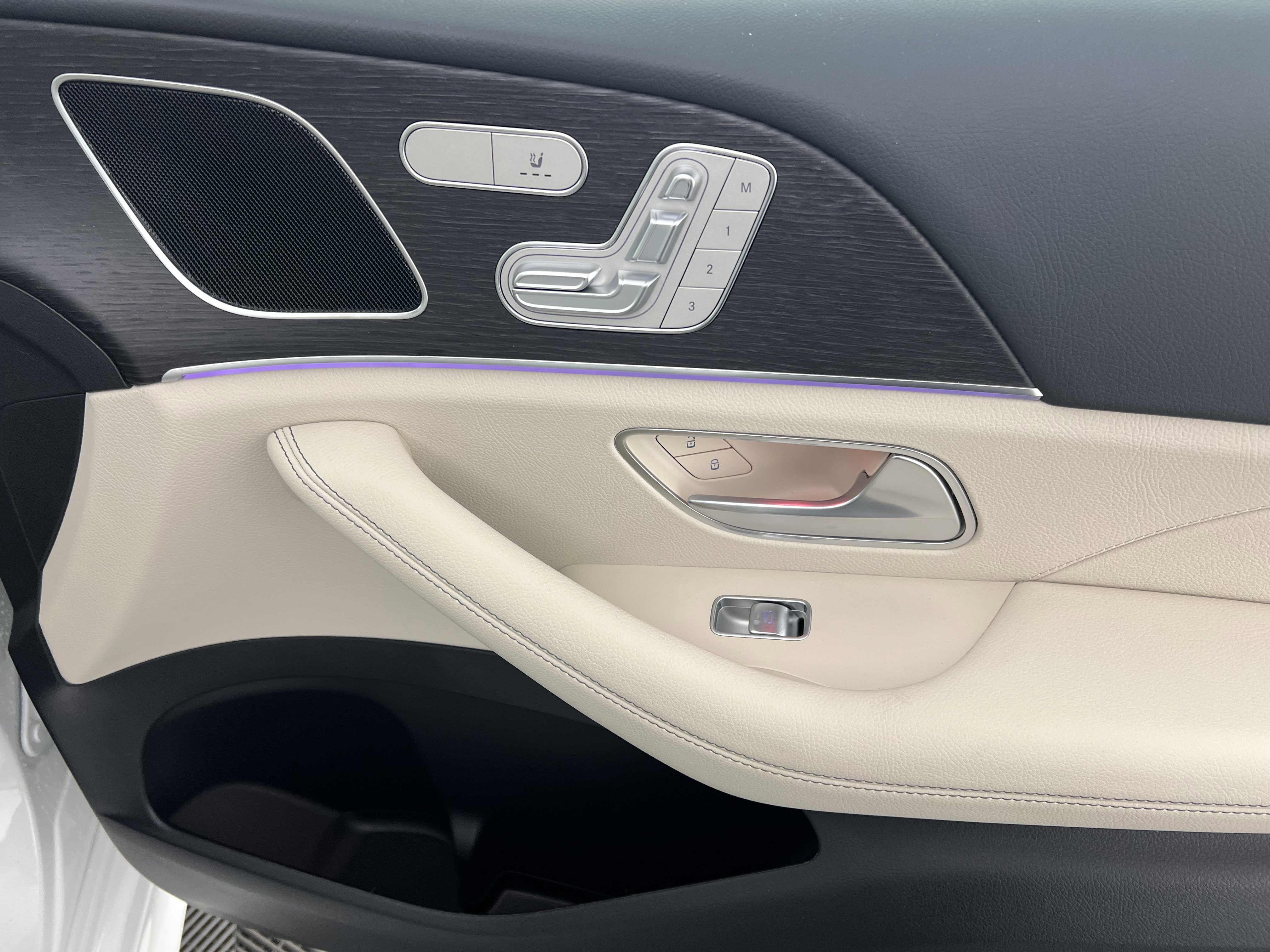 New 2026 Mercedes-Benz GLE 450 4MATIC Coupe image 25