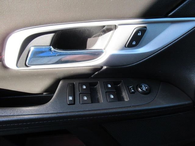 Used 2017 GMC Terrain SLT w/ Open Road Package FWD image 20