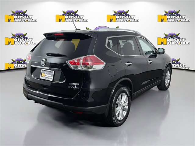 Used 2016 Nissan Rogue SV image 5