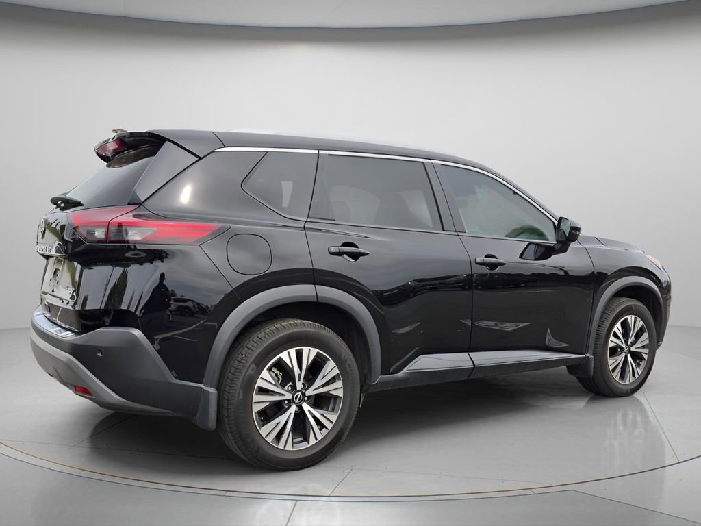 Used 2022 Nissan Rogue SV w/ SV Premium Package image 7