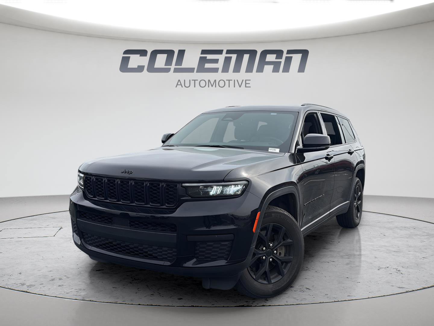 Used 2024 Jeep Grand Cherokee L Laredo