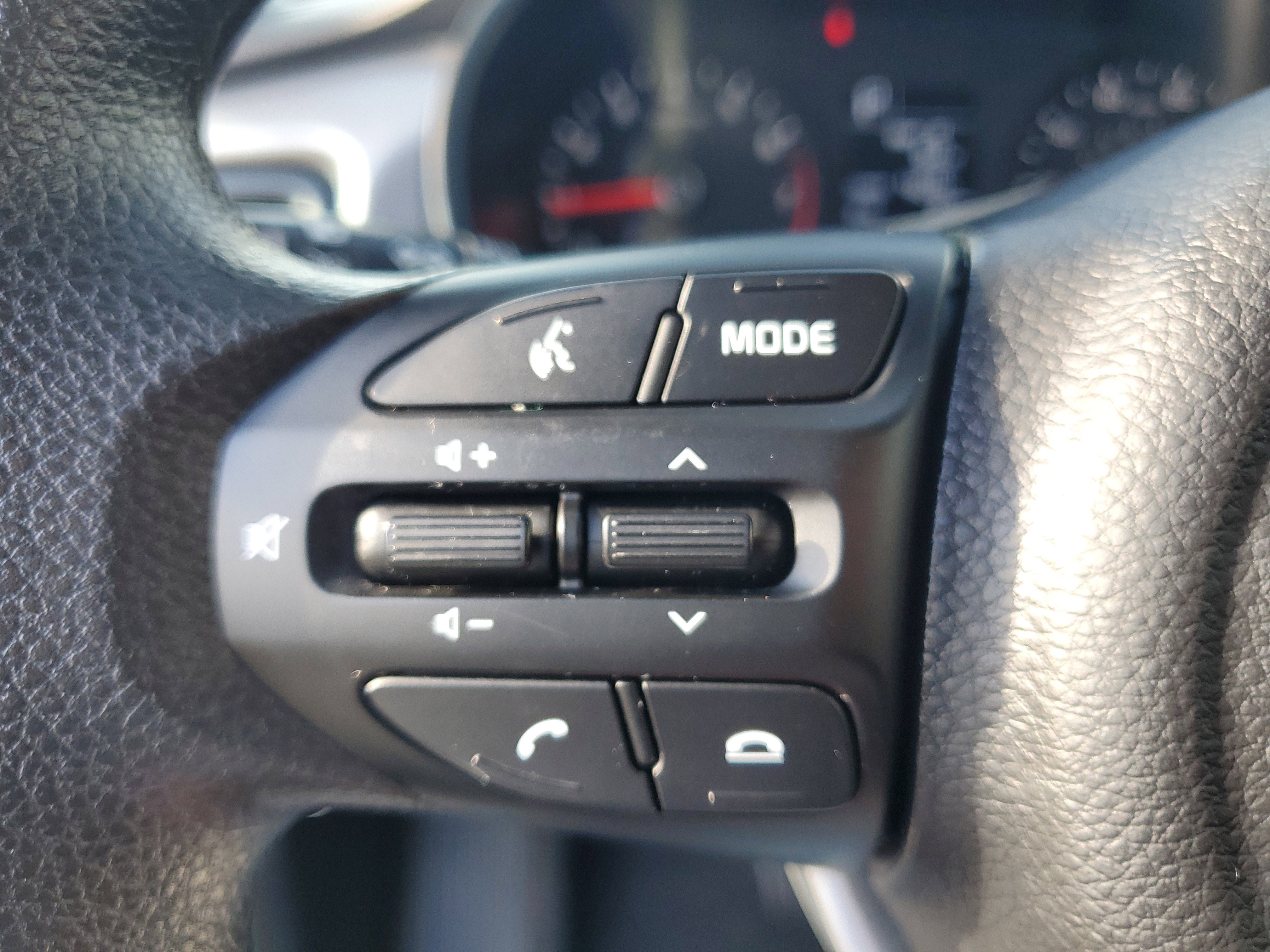 Used 2023 Kia Rio S image 21