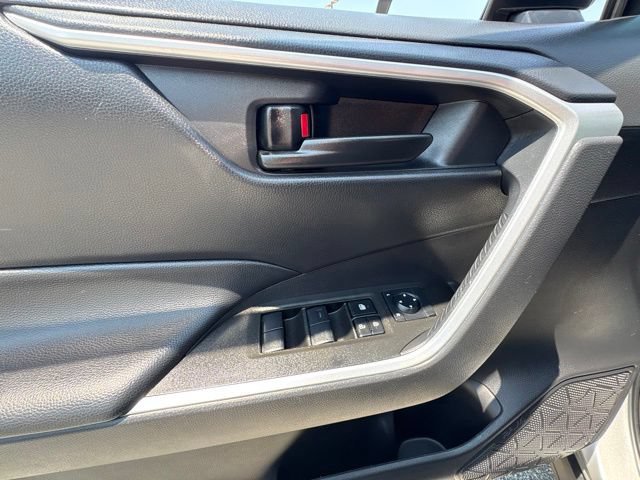 Used 2025 Toyota RAV4 LE FWD image 11