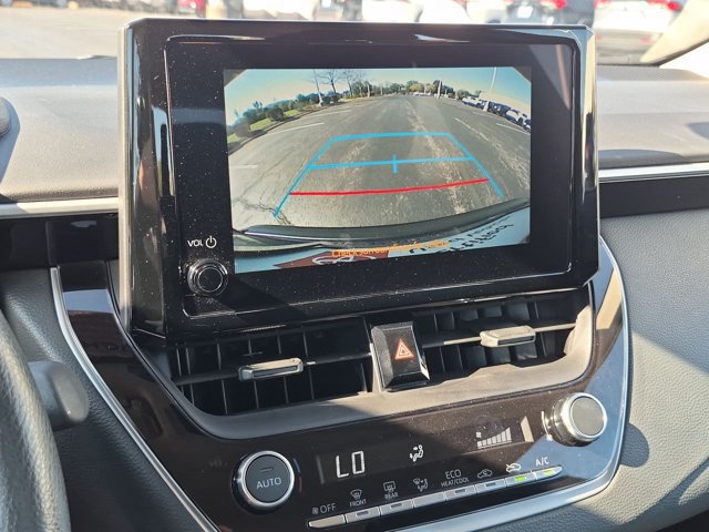 Used 2025 Toyota Corolla LE FWD image 13