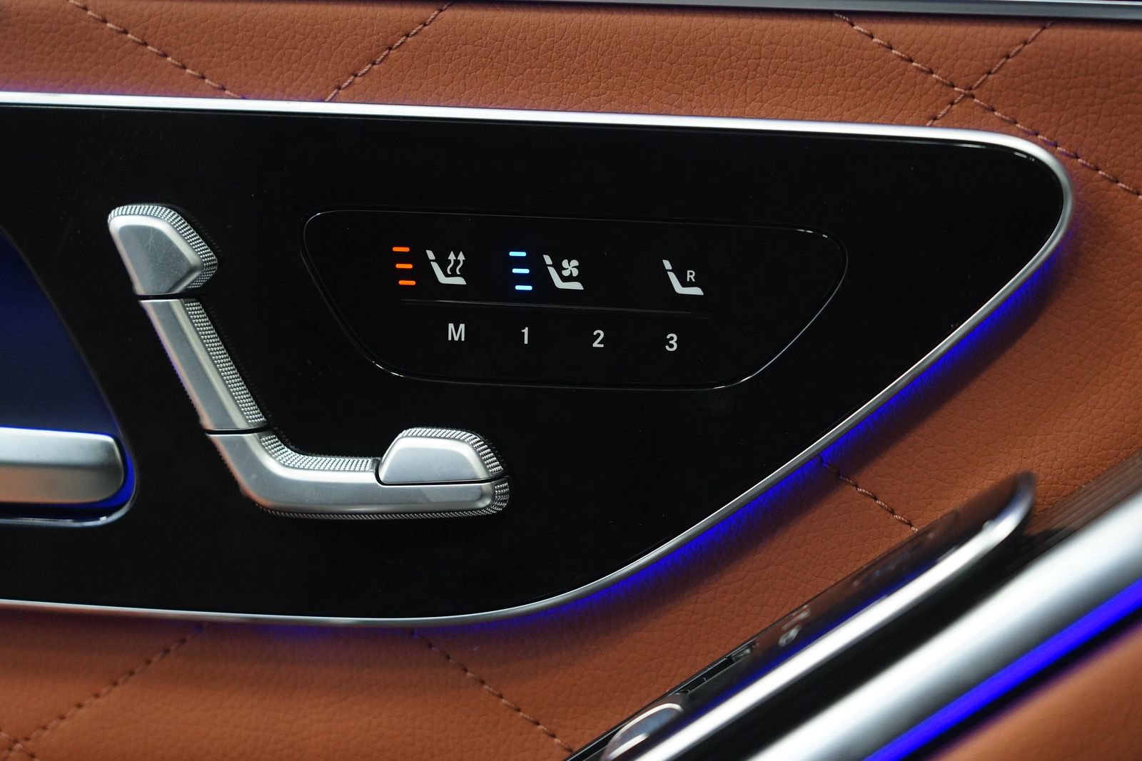 New 2026 Mercedes-Benz S 580 4MATIC Sedan image 31