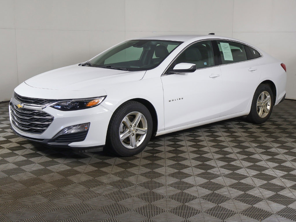 Used 2024 Chevrolet Malibu LS w/ Driver Confidence Package FWD image 7
