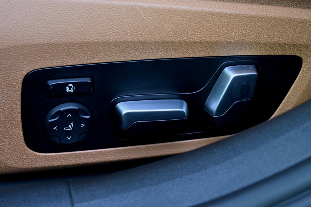 Used 2023 BMW M850i Gran Coupe xDrive w/ Driving Assistance Package image 14