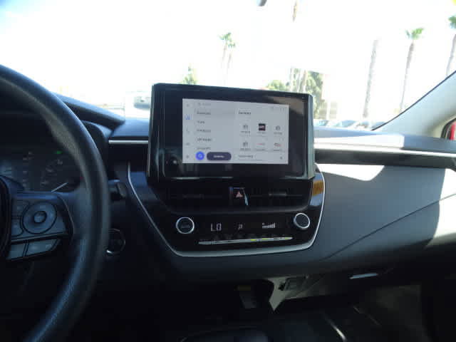 Used 2025 Toyota Corolla LE w/ LE Premium Package FWD image 28