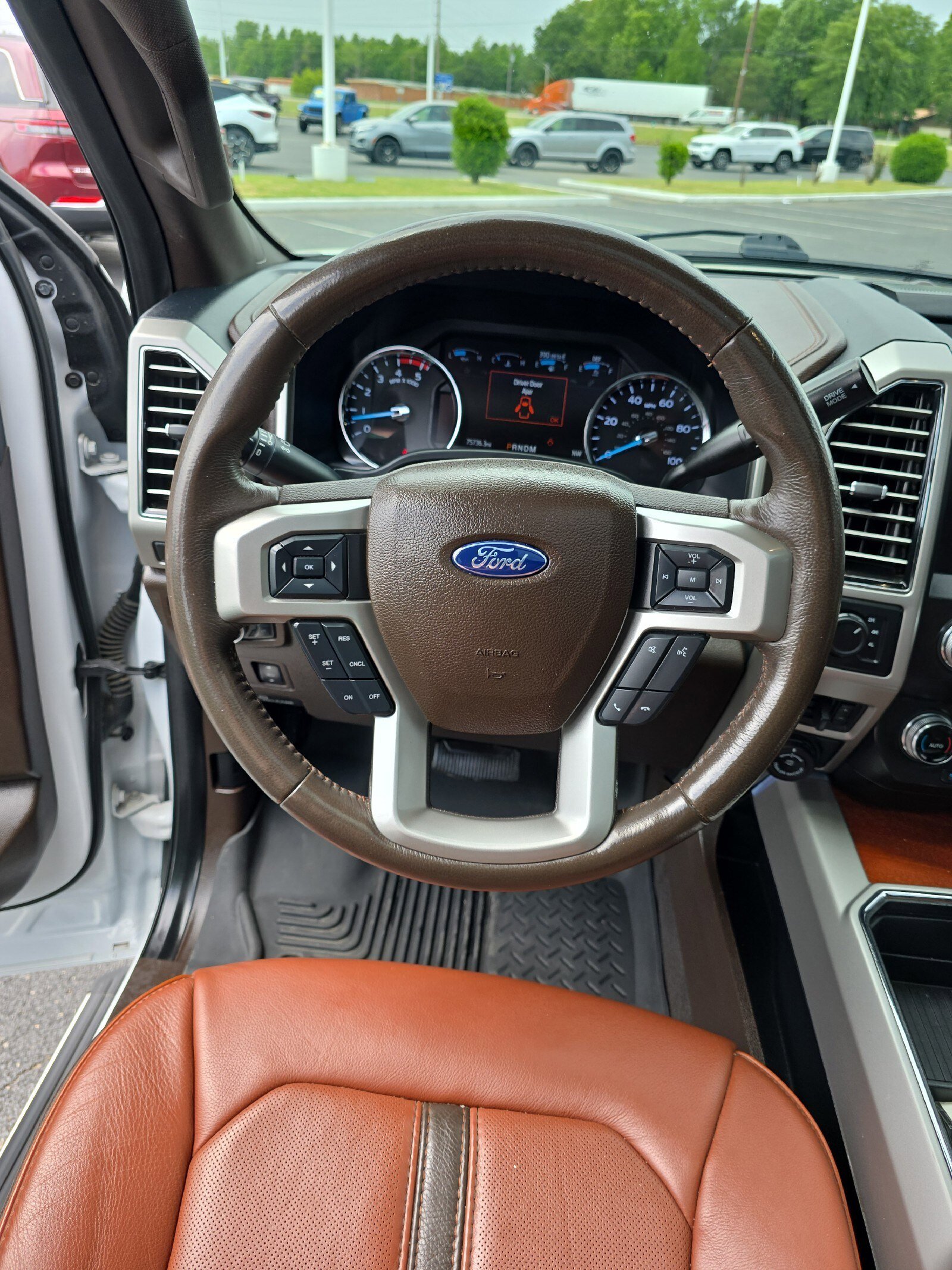 Used 2020 Ford F250 King Ranch w/ FX4 Off-Road Package AWD/4WD image 32