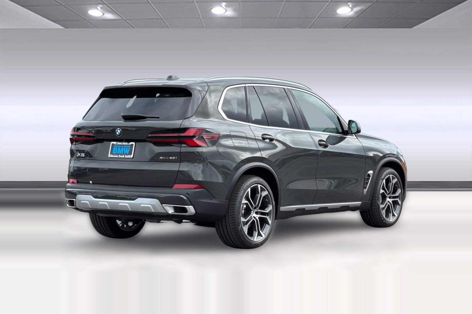 Used 2026 BMW X5 xDrive40i AWD/4WD image 9