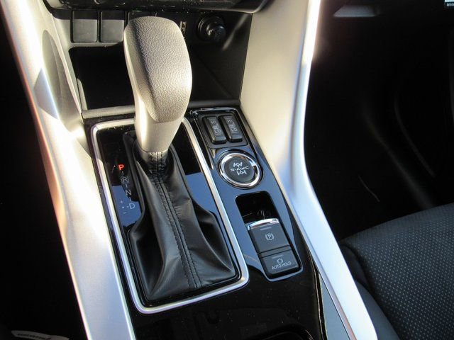 New 2026 Mitsubishi Eclipse Cross SE image 17