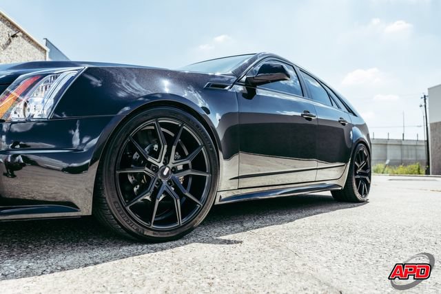 Used 2014 Cadillac CTS V RWD image 33