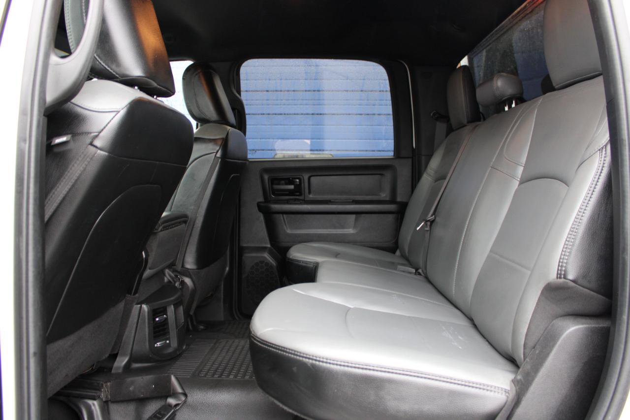 Used 2023 RAM 3500 Tradesman image 38