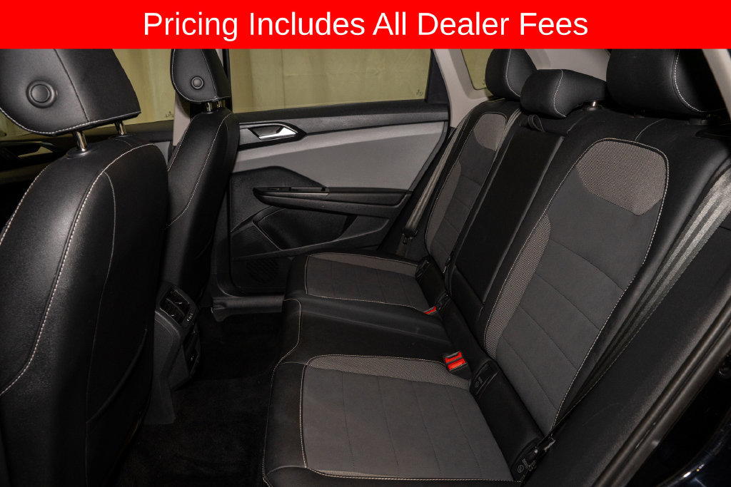 Used 2022 Volkswagen Taos SE FWD image 8