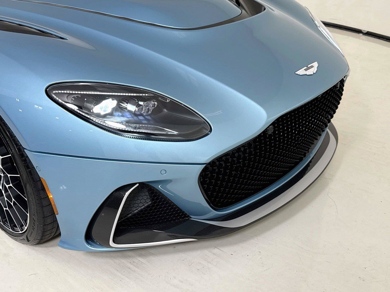 Used 2023 Aston Martin DBS Superleggera Volante RWD image 33