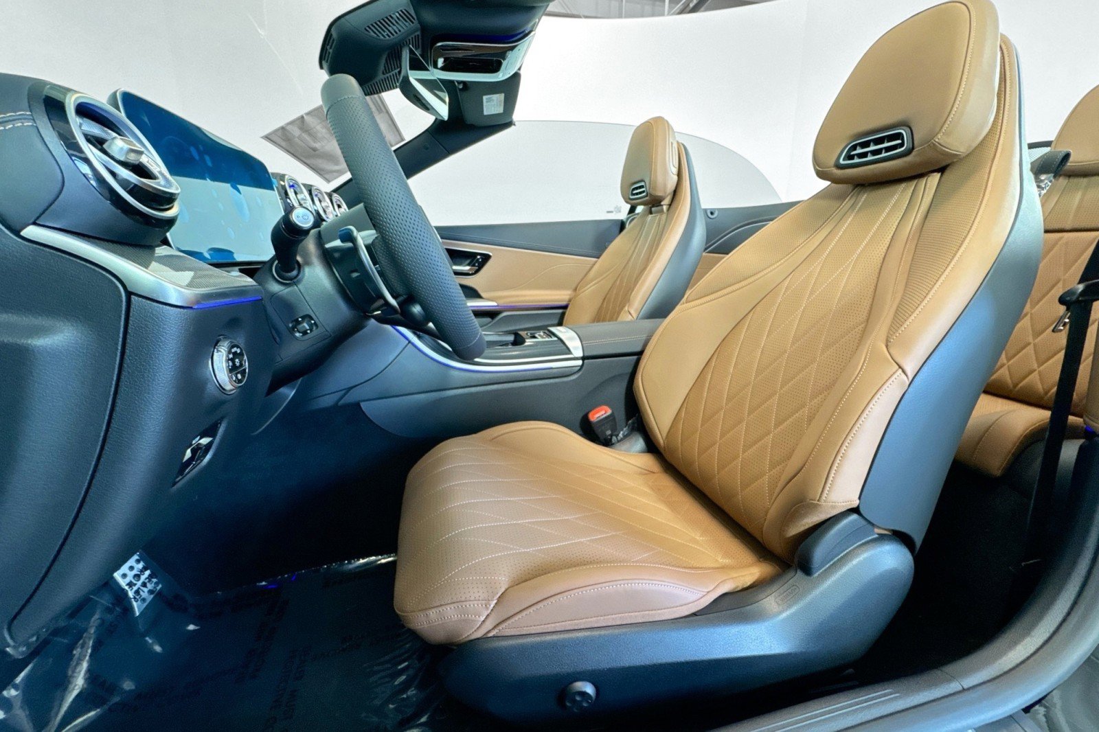 New 2026 Mercedes-Benz CLE 53 AMG 4MATIC Cabriolet image 18