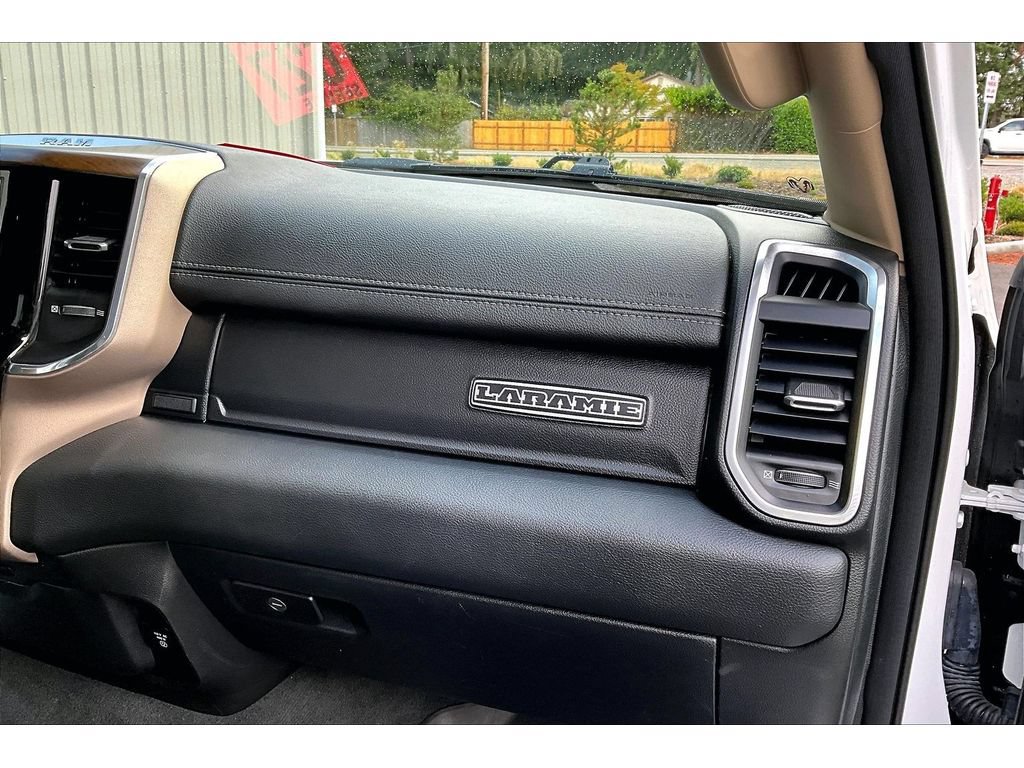 Used 2021 RAM 1500 Laramie AWD/4WD image 16