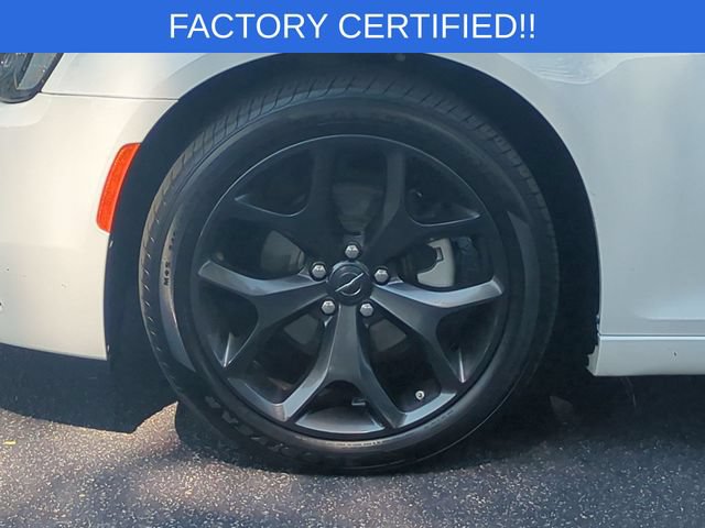 Certified 2023 Chrysler 300 Touring w/ Sport Appearance Package RWD image 10
