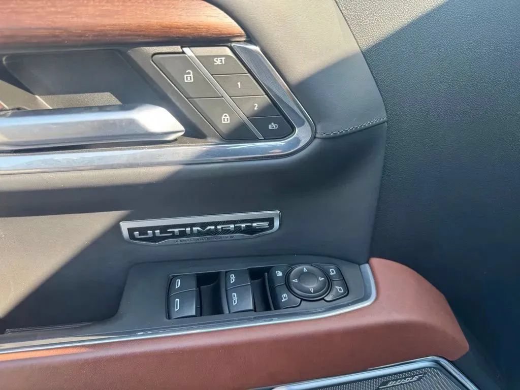 Used 2024 GMC Sierra 1500 Denali Ultimate AWD/4WD image 13