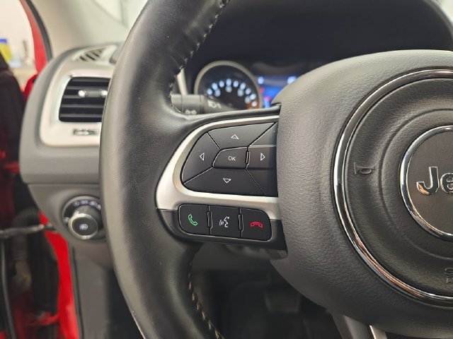 Used 2018 Jeep Compass Latitude w/ Popular Equipment Group AWD/4WD image 31